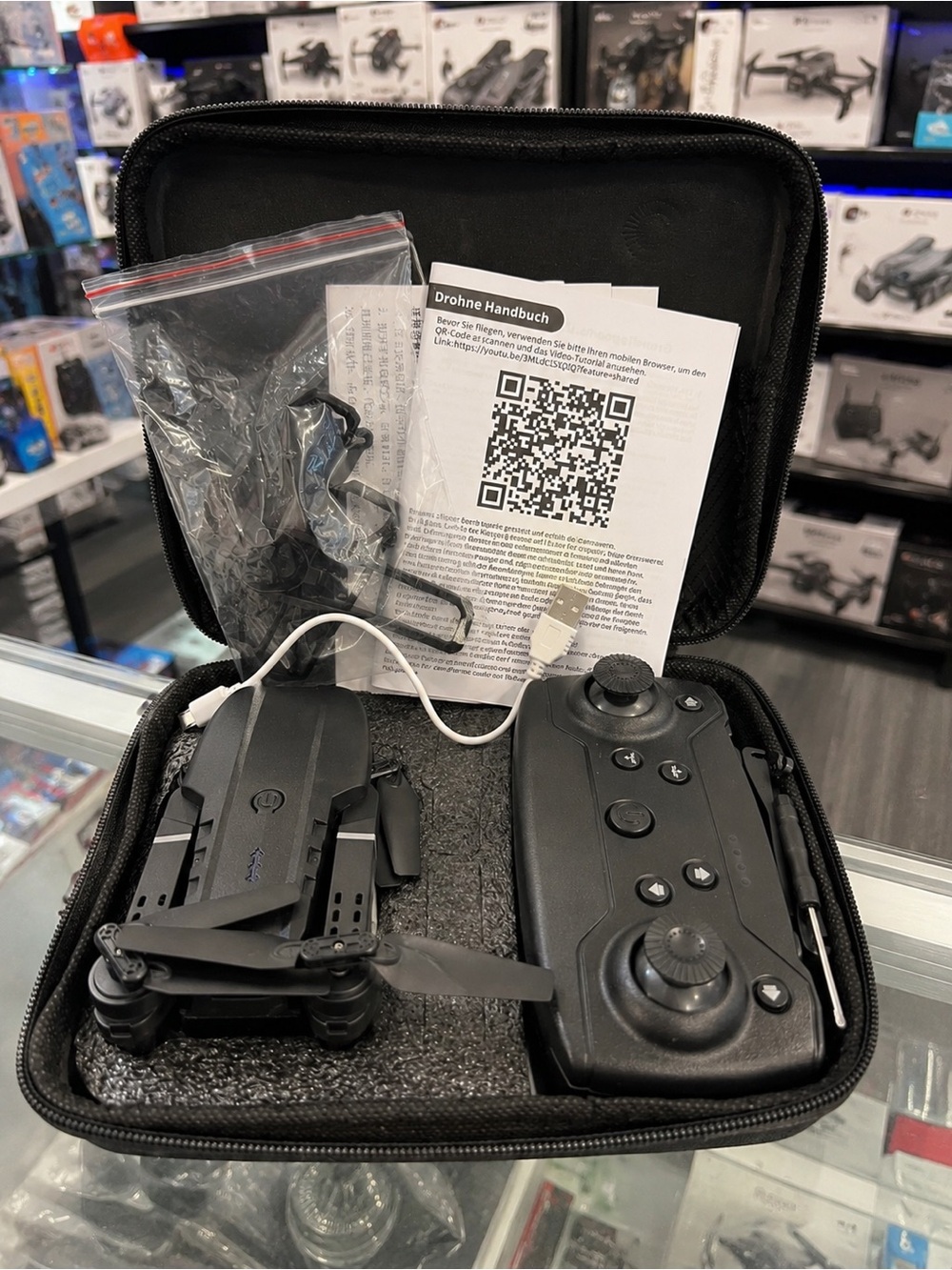Foldable Mini WiFi FPV Drone w/ HD Camera Remote Case Accessories Tested